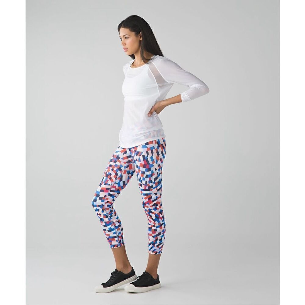 Womens Lululemon Wunder Under Crop III